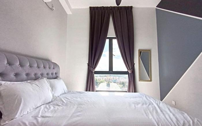 The Horizon Ipoh Dual L12 by Grab A Stay