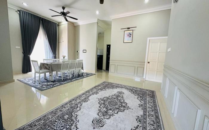 Nawra Iman Holiday Home