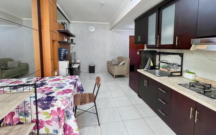 Cozy 2BR Sudirman Apt w/ Pool, Wi-Fi,  & Netflix