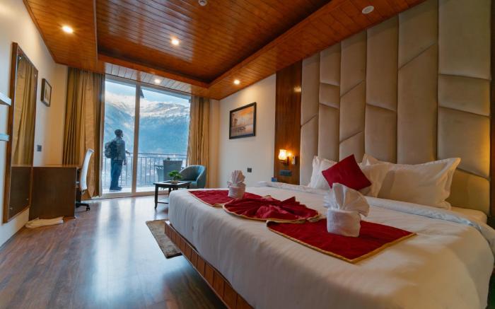 The Whitestone Inn & Suites ( A Centrally Heated Mountain & Valley View )