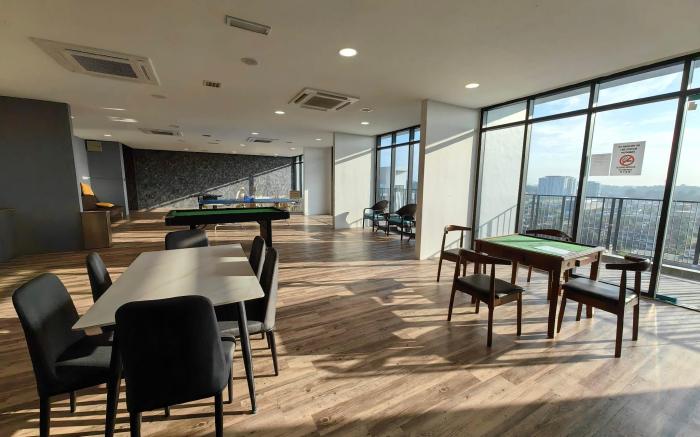 The PODIUM Studio Unit D332B @ 4PAX