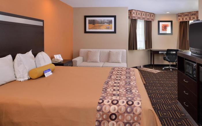 Americas Best Value Inn & Suites Madera