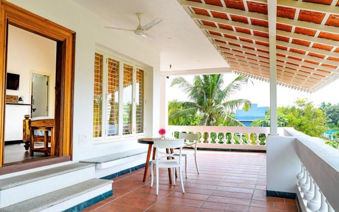 Villa Ivory - 3 Story Independent Units, Auroville