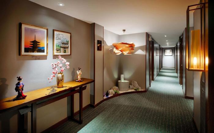 Silverland Sakyo Hotel