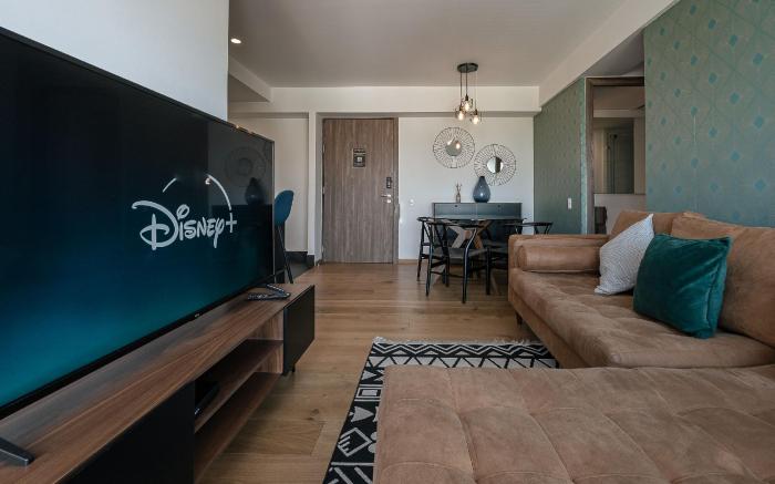 The Taman Loft – Chic 2BR/2BA in a Condesa