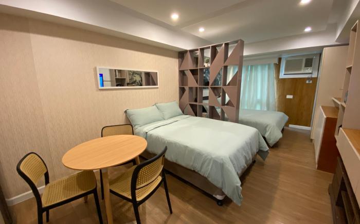 Feels Like Home Condos (Abreeza Place Tower 2) A