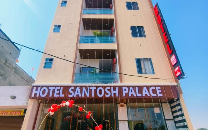 Hotel Santosh Palace