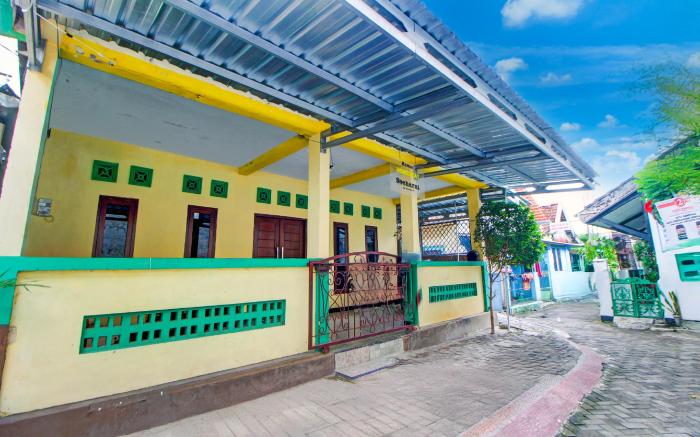 OYO 94363 Homestay Soeharni