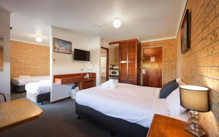 Colac Mid City Motor Inn