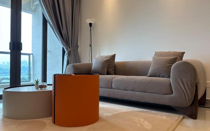 R&F Seine Region 2R1B Partial Sea/ Apartment View