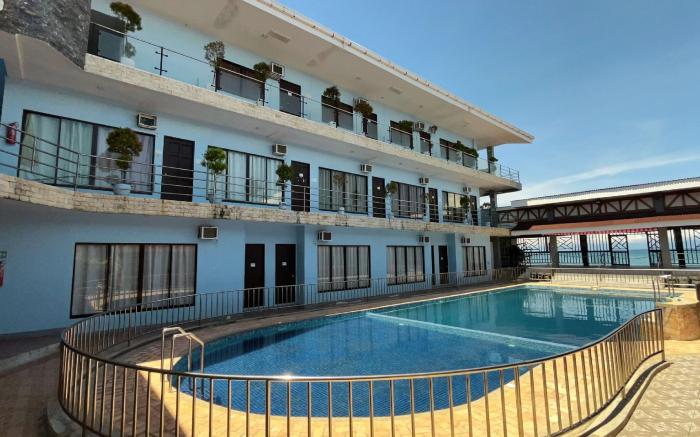 Hidden Valley Beach Resort