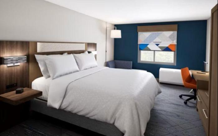 Holiday Inn Express Hamilton Upper James By IHG