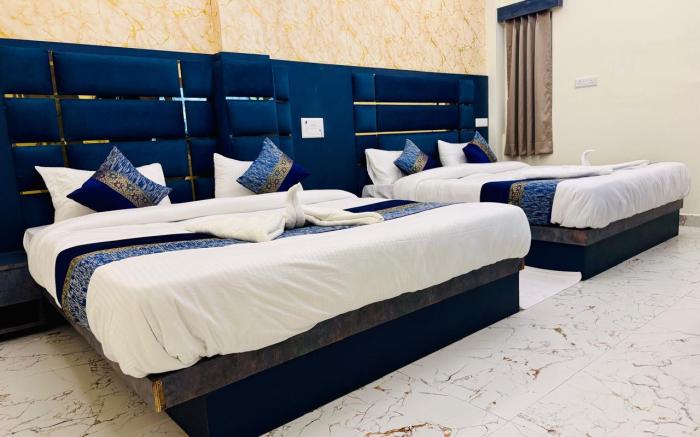 KashVi Hotels