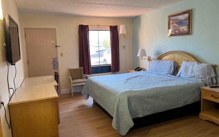 Quality Quarters Inn By OYO Richmond KY I-75