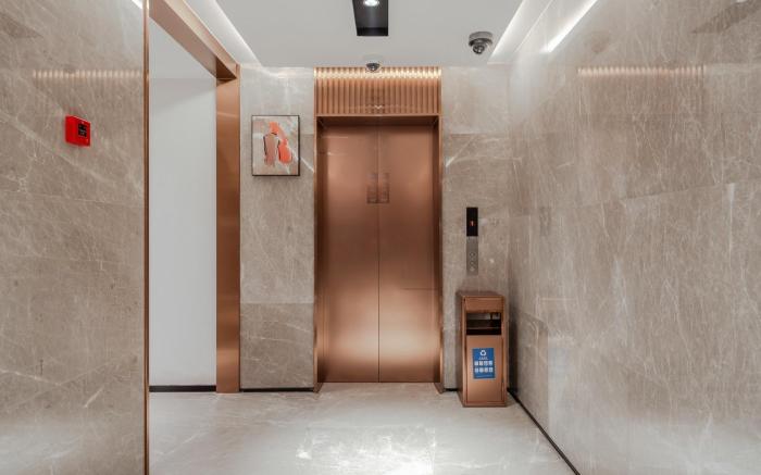 Home Inn Plus Shanghai Lingang Dishui Lake