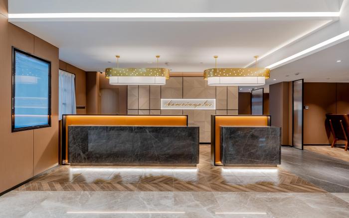 Home Inn Plus Shanghai New International Expo Center Huamu Road Metro Station