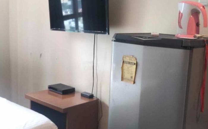 Spacious Studio Apartment B402