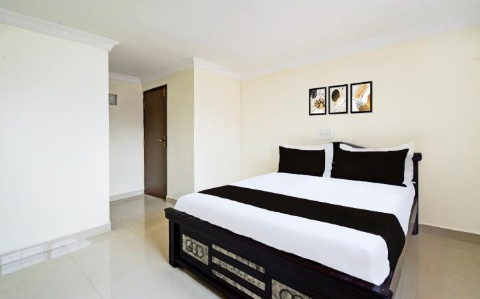 Hotel O RKS Nearby Narsingi, Kokapet, and Neknampur