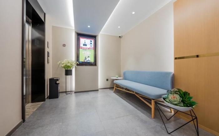 Home Inn Neo Shanghai Dapuqiao Luban Road Metro Station