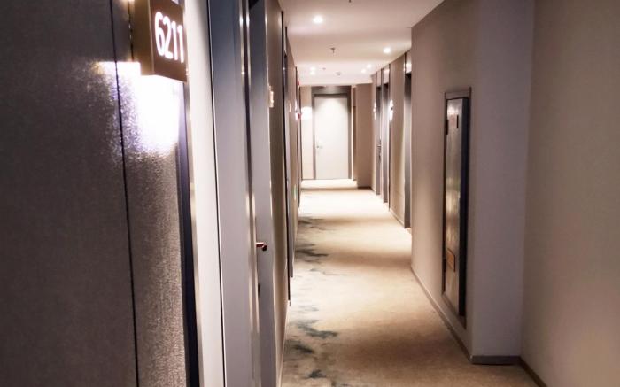 Home Inn Shanghai The Bund and Nanjing East Road Metro Station