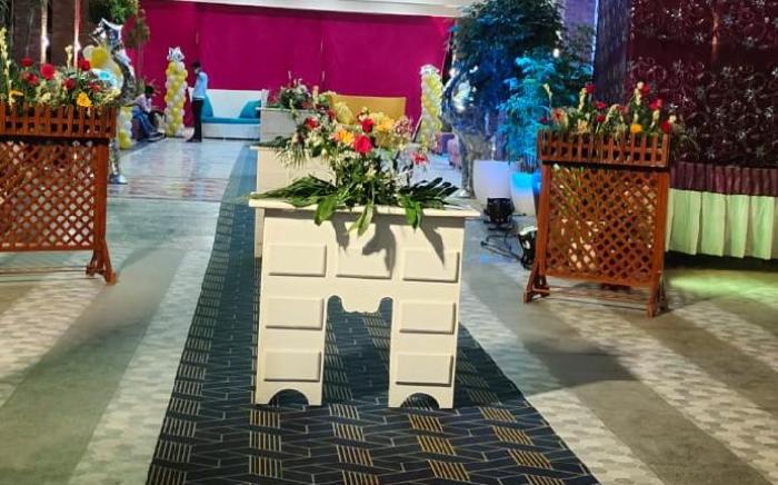 Shri Neha Hotel & Restaurant