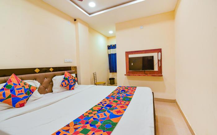 FabHotel Yogeshwara Grand - Nr Hyderabad International Airport, Shamshabad