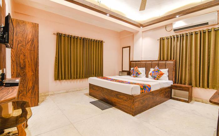 FabHotel The Golden Orchid - Hazra Road