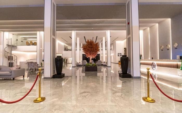 Holiday Al Khaleej Al Najah Hotel
