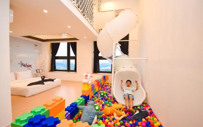 【HOT!】Snowy Slide Kids Kingdom & Ball Pool | 6 Pax