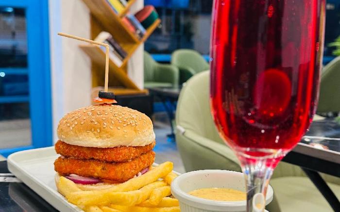 Hollywood Camps and Restaurant 