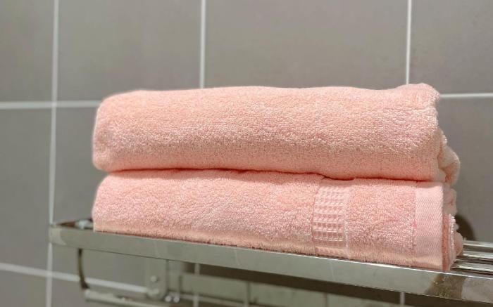 Miri best choice for 2 pax | Clean & Cozy Room 1