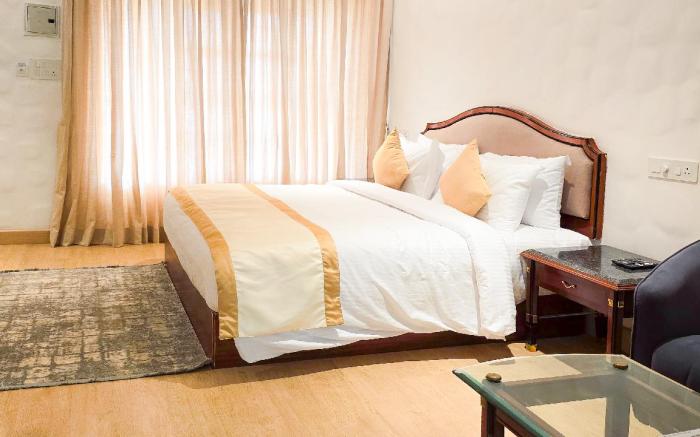 Madras Chronicle Bay Resort & Spa