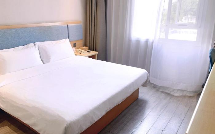 Home Inn Neo Chongqing Shapingba Railway Station Pedestrian Street Branch