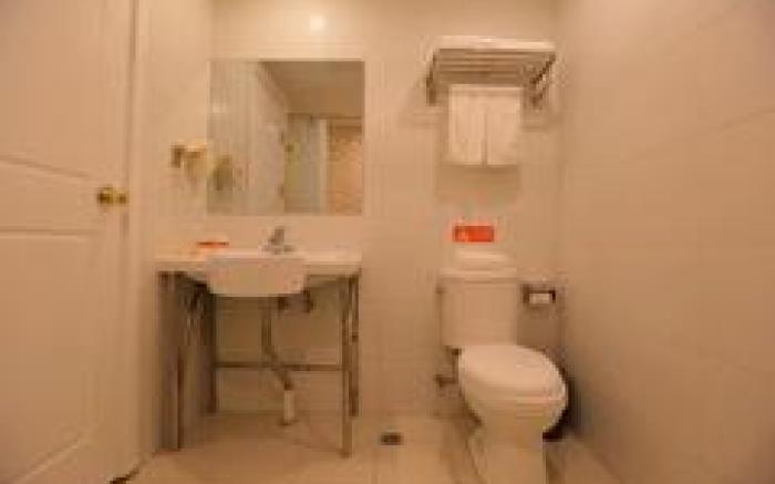 Home Inn Neo Nanjing Wutang Square Subway Station