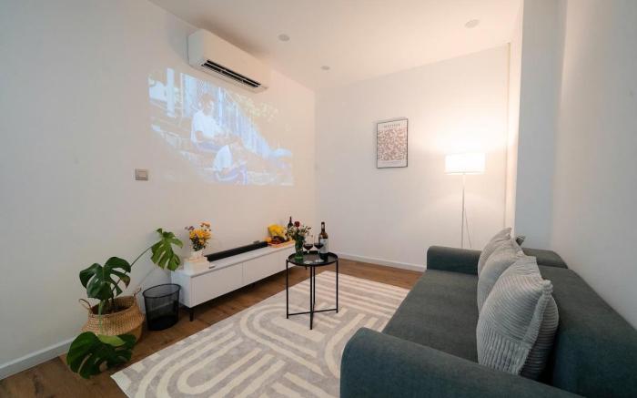 1+1Br Modern Apartment with Home Theater