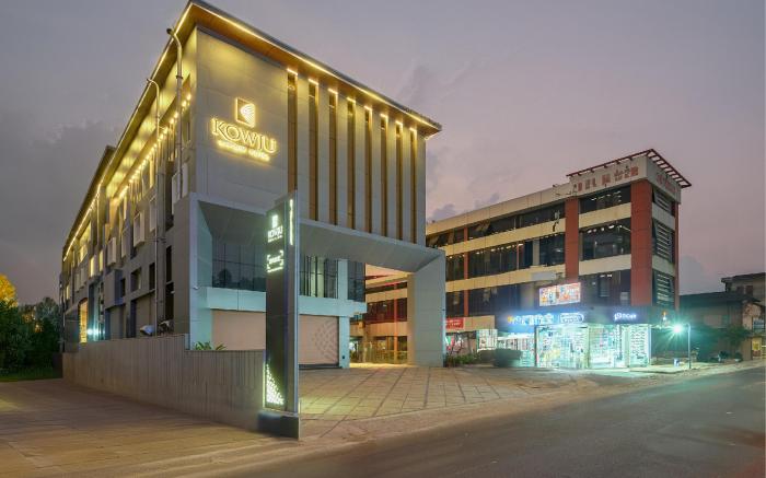 Kowju Airport Hotel Calicut