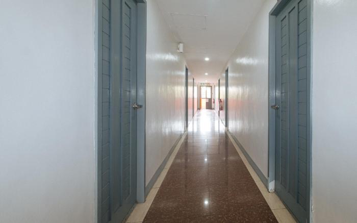 RedDoorz @ Najar Residences near NAIA Terminal