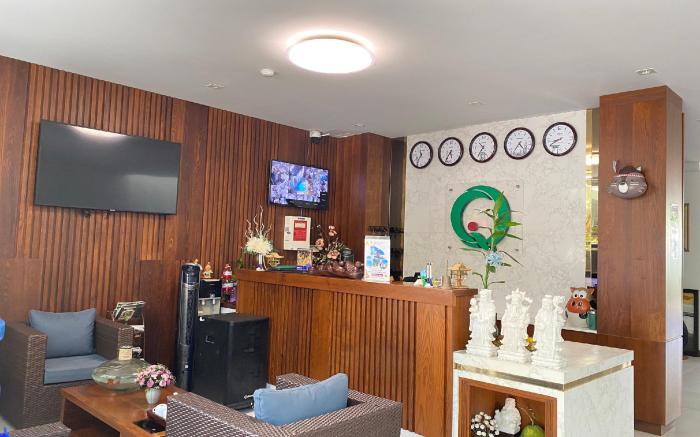 QLI HOTEL