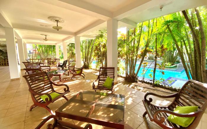 The White Haven Hotel