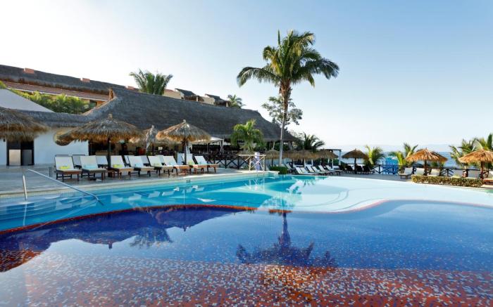 Family Selection at Grand Palladium Vallarta Resort & Spa - All Inclusive