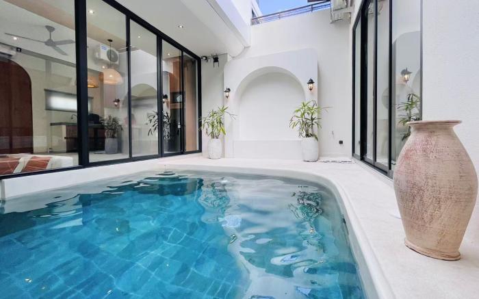 J&M Canggu Babali 巴洛克风格别墅