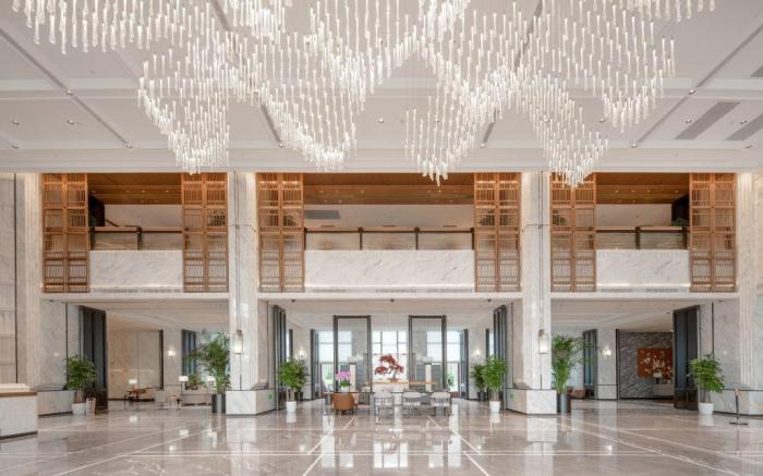 Shanghai HuHua Grand Hotel