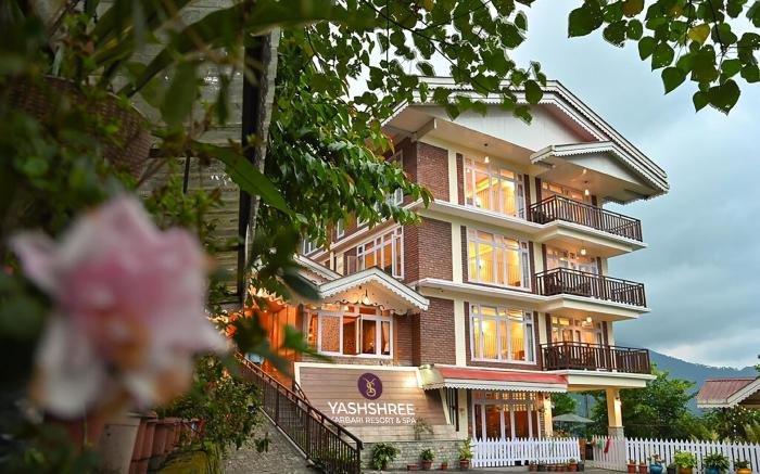 Yashshree Karbari Resort & Spa