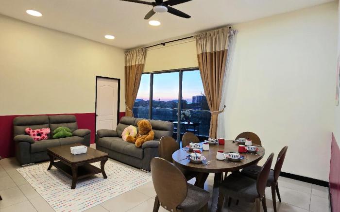 Mari Mari homestay M22 @ IMAGO THE LOFT B