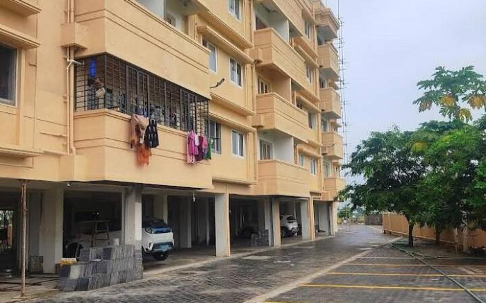 Thiruveesar service apartments 