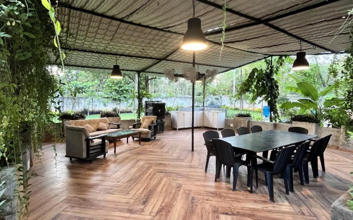 JLR Farm Stay