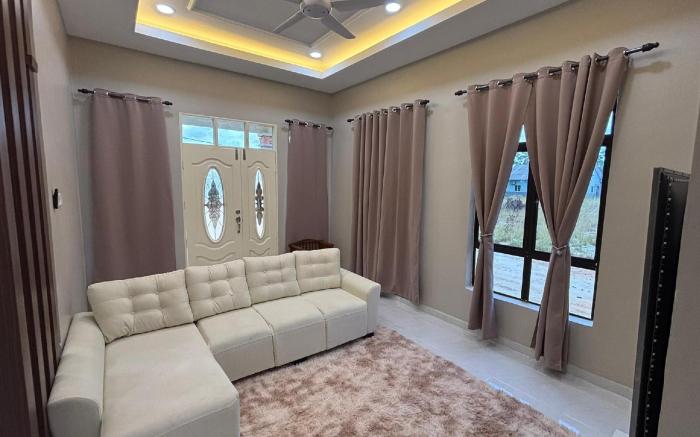 D’Crunch Homestay [Muslim Only]