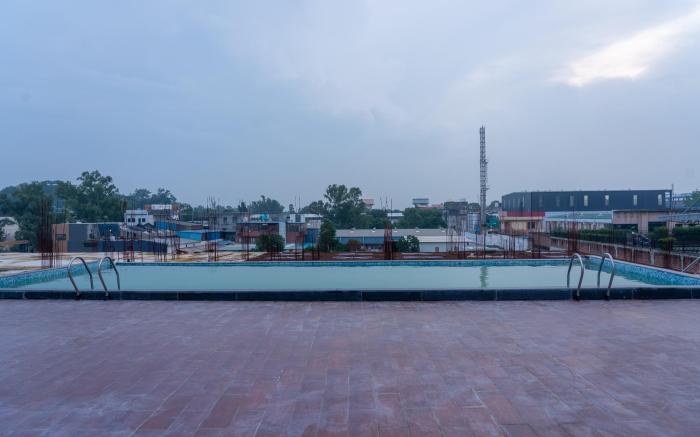 Ramada Encore By Wyndham Bhiwadi Phool Bagh Chowk