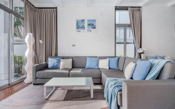Villa with a Warm Atmosphere and Sea View in Pattaya