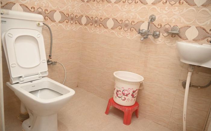 Jai Radhe Krishan Residency 